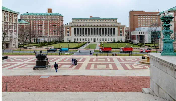 Best Apple and Pumpkin Picking Spots and Green Markets Near NYC - Columbia University Green Market
