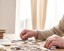 Art Project Ideas for Seniors Living with Dementia -PUzzles