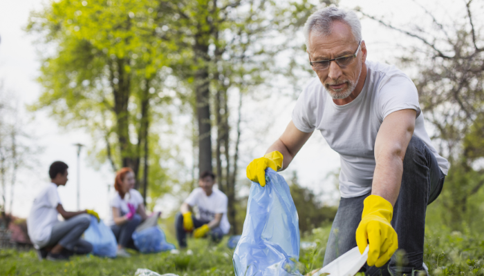 Health and Wellness Benefits of Volunteering for Older Adults